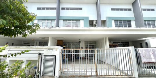 For Sale: Teres 2 Tingkat Taman Suria Warisan, Salak Tinggi, Sepang