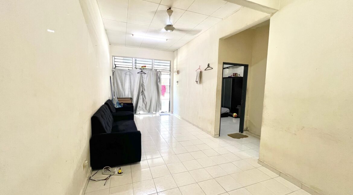 ejen hartanah nilai-7
