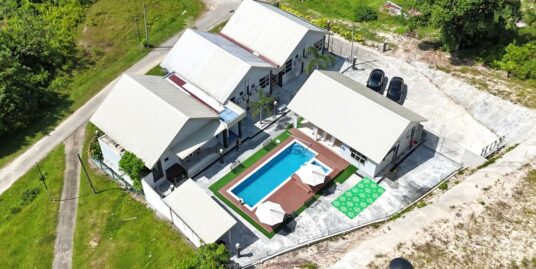 For Sale : Bisnes Guest House di Rembau Lengkap 10 Bilik Untuk Di Jual & Mempunyai Kolam Renang