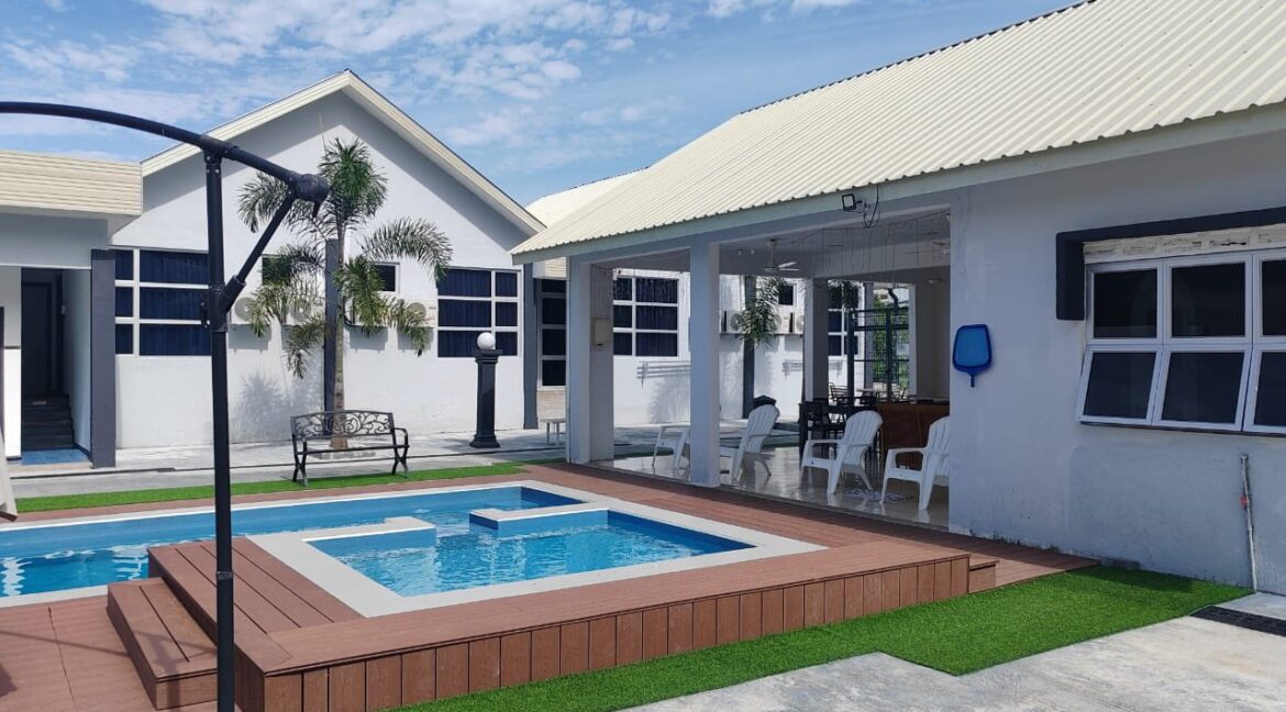 guest house for sale-7