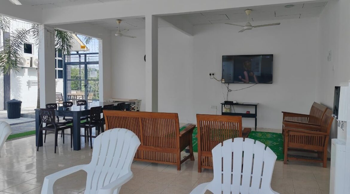 guest house for sale-8