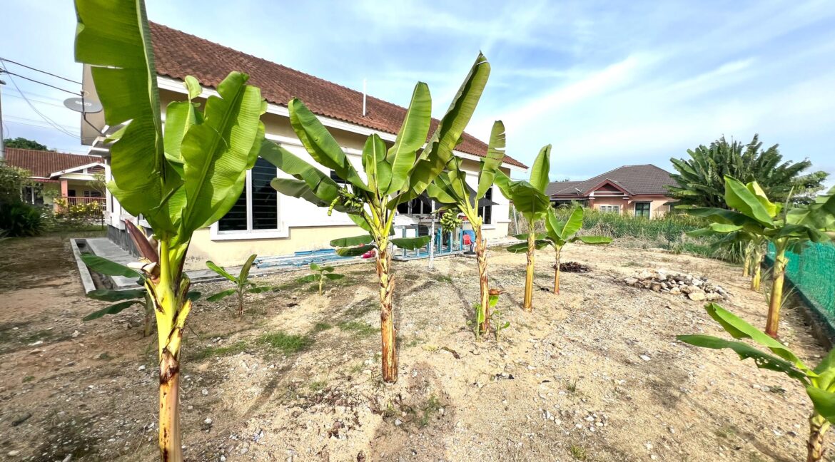 ejen hartanah beranang-10