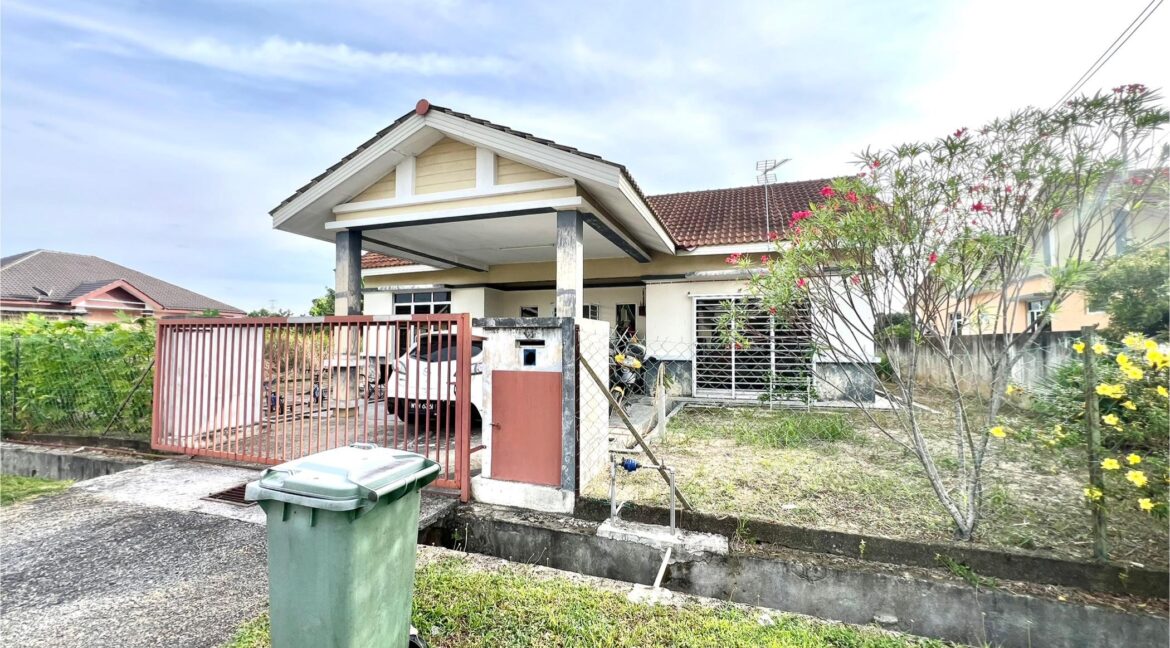 ejen hartanah beranang