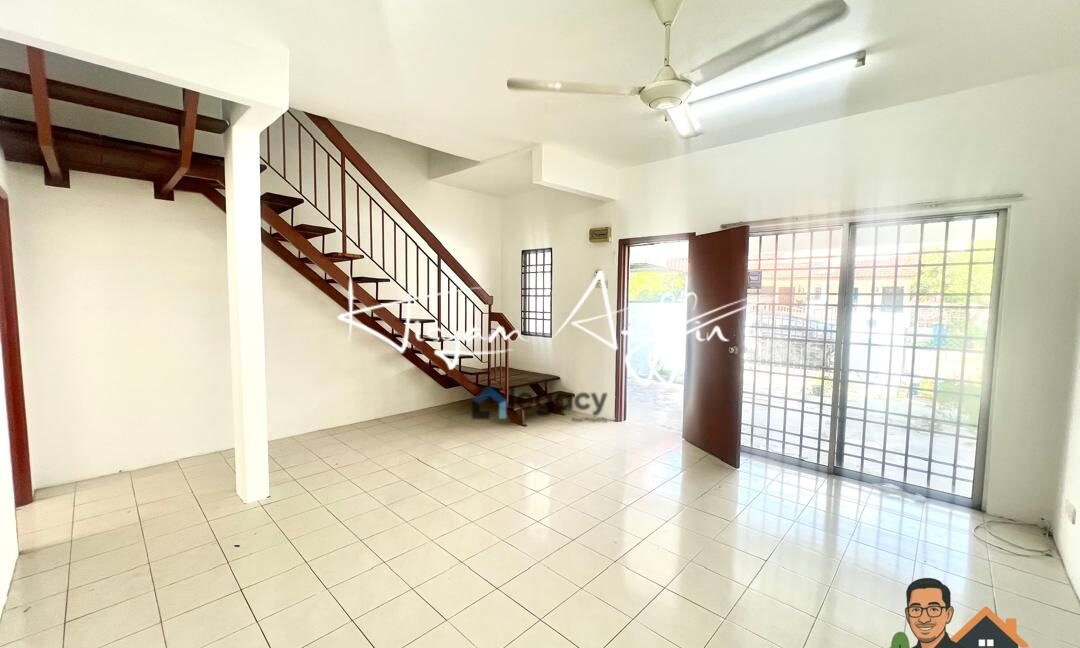 ejen hartanah berdaftar saujana putra-2