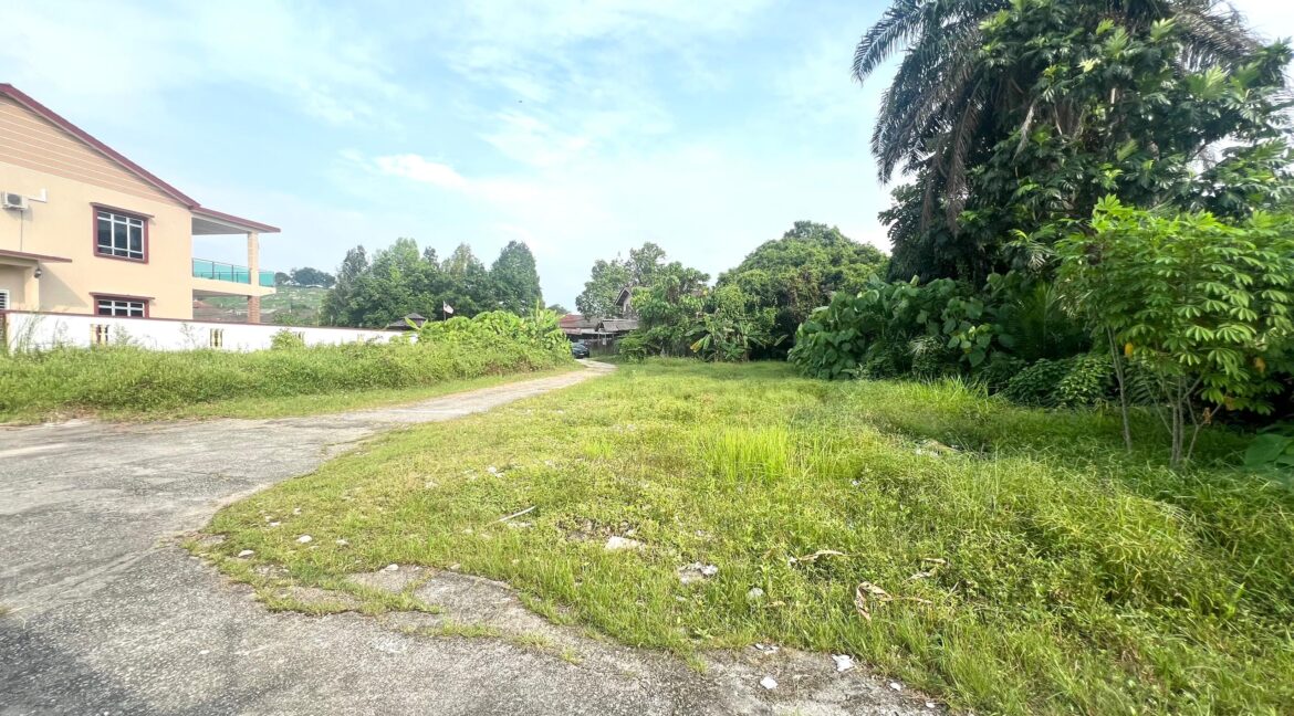 ejen hartanah klang-4