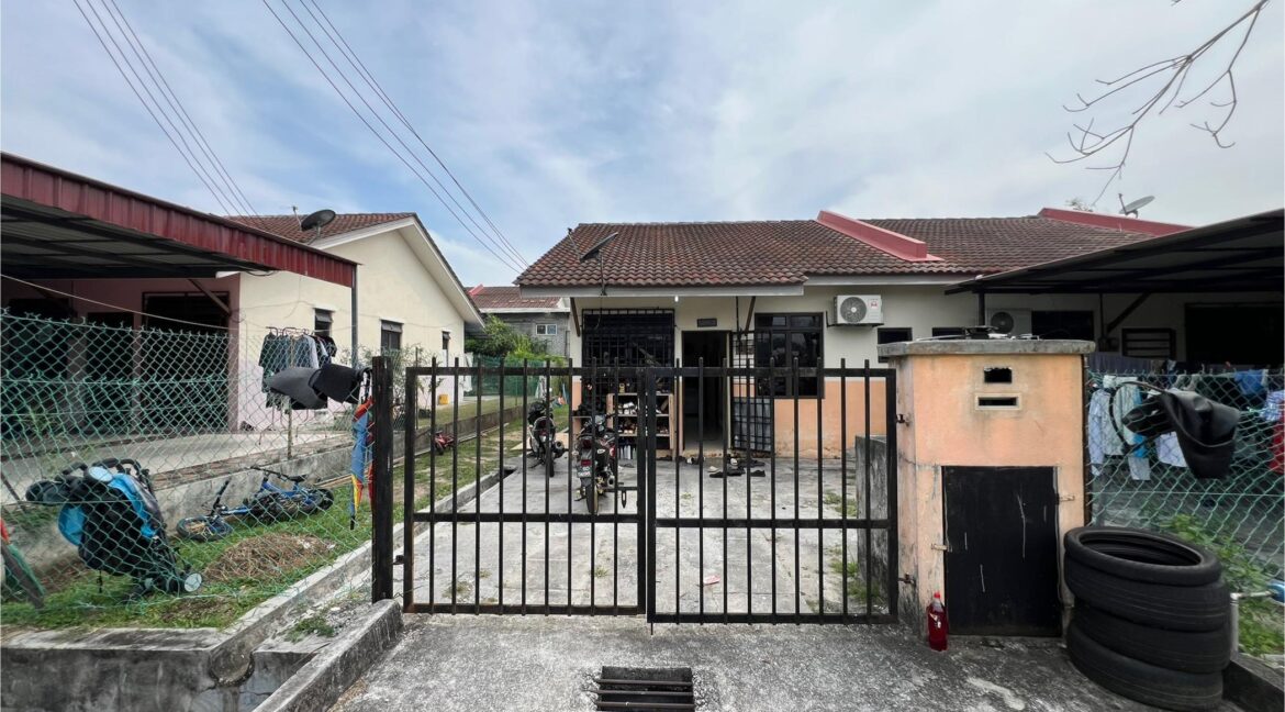 ejen hartanah salak idaman-1