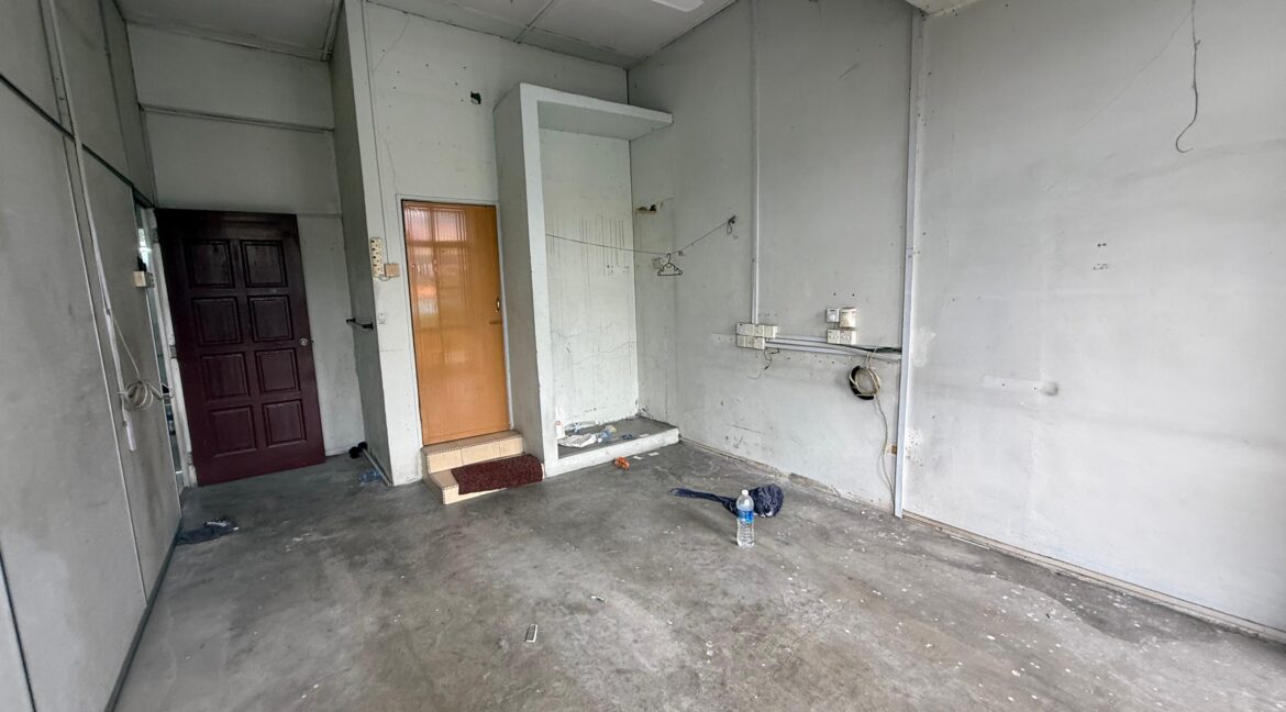 ejen hartanah nilai-11