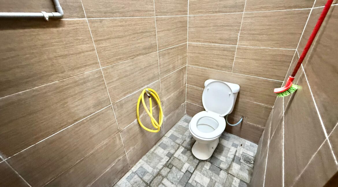 ejen hartanah nilai-9