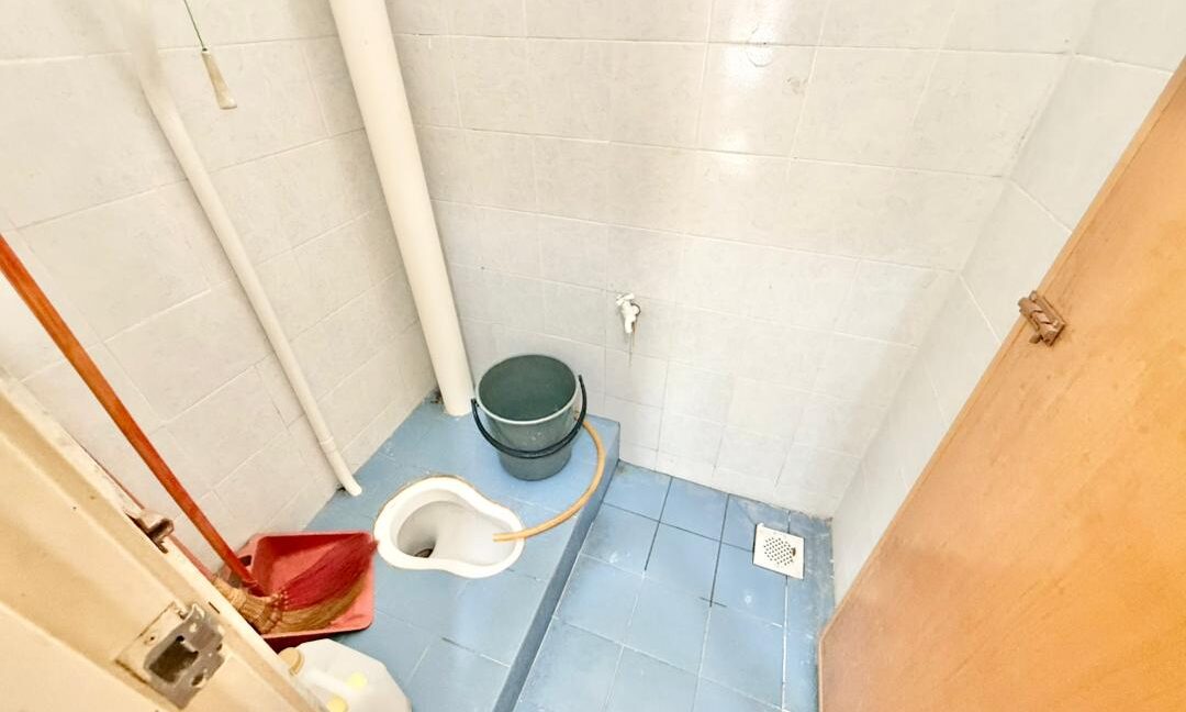 ejen hartanah mahkota banting-8