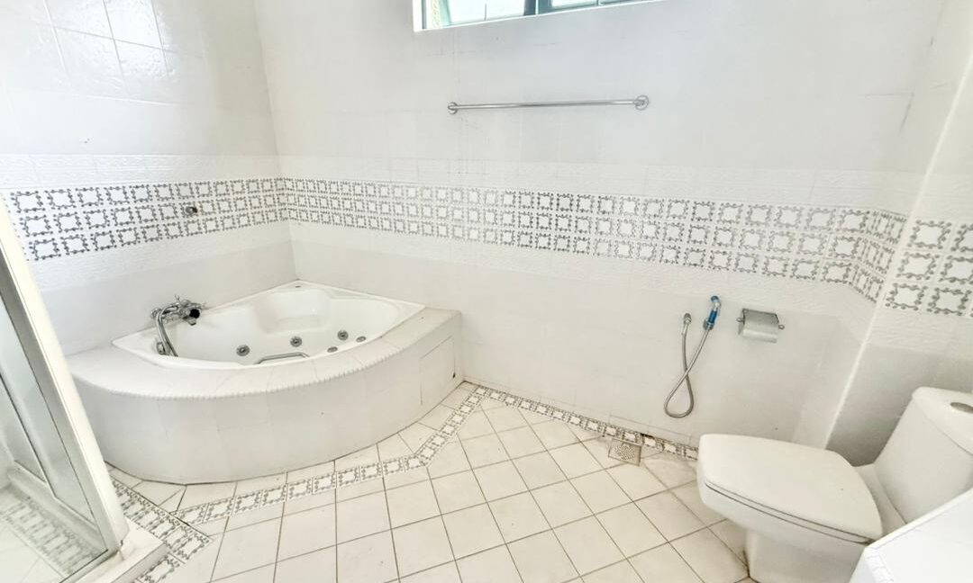 ejen hartanah warisan setia-8