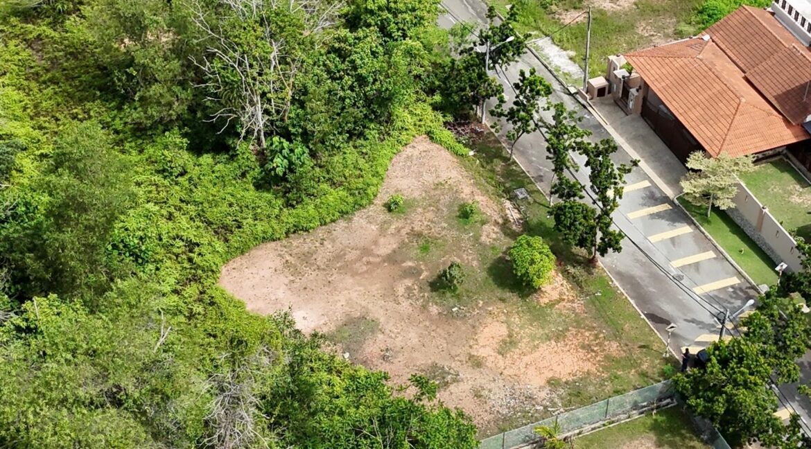 ejen hartanah puncak pinggiran putra